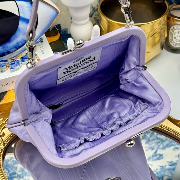 🆕 VIVIENNE WESTWOOD 🧿 NWOT Vivienne's Moire Leather Clutch Bag, AUTHENTIC - Picture 10 of 16